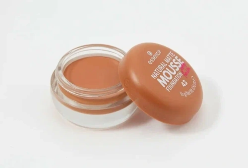 ESSENCE основа тональная мусс natural matte mousse foundation т.43